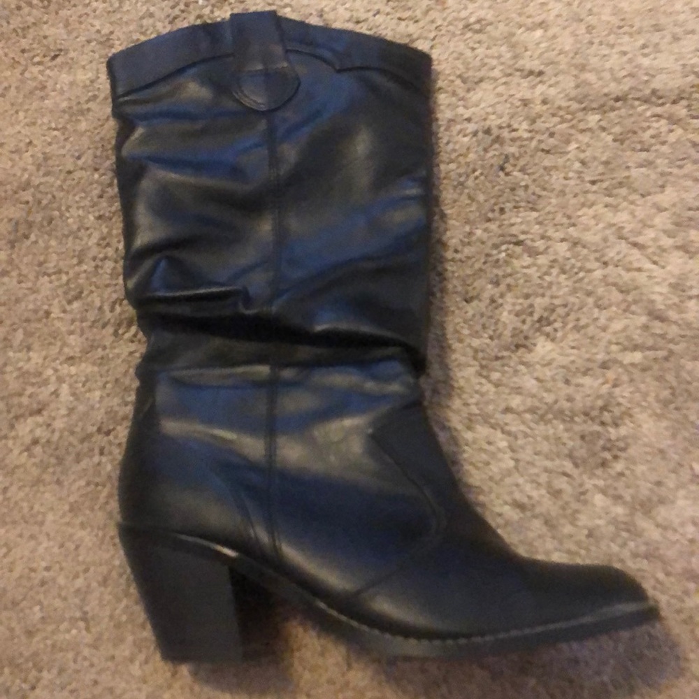 Black boots